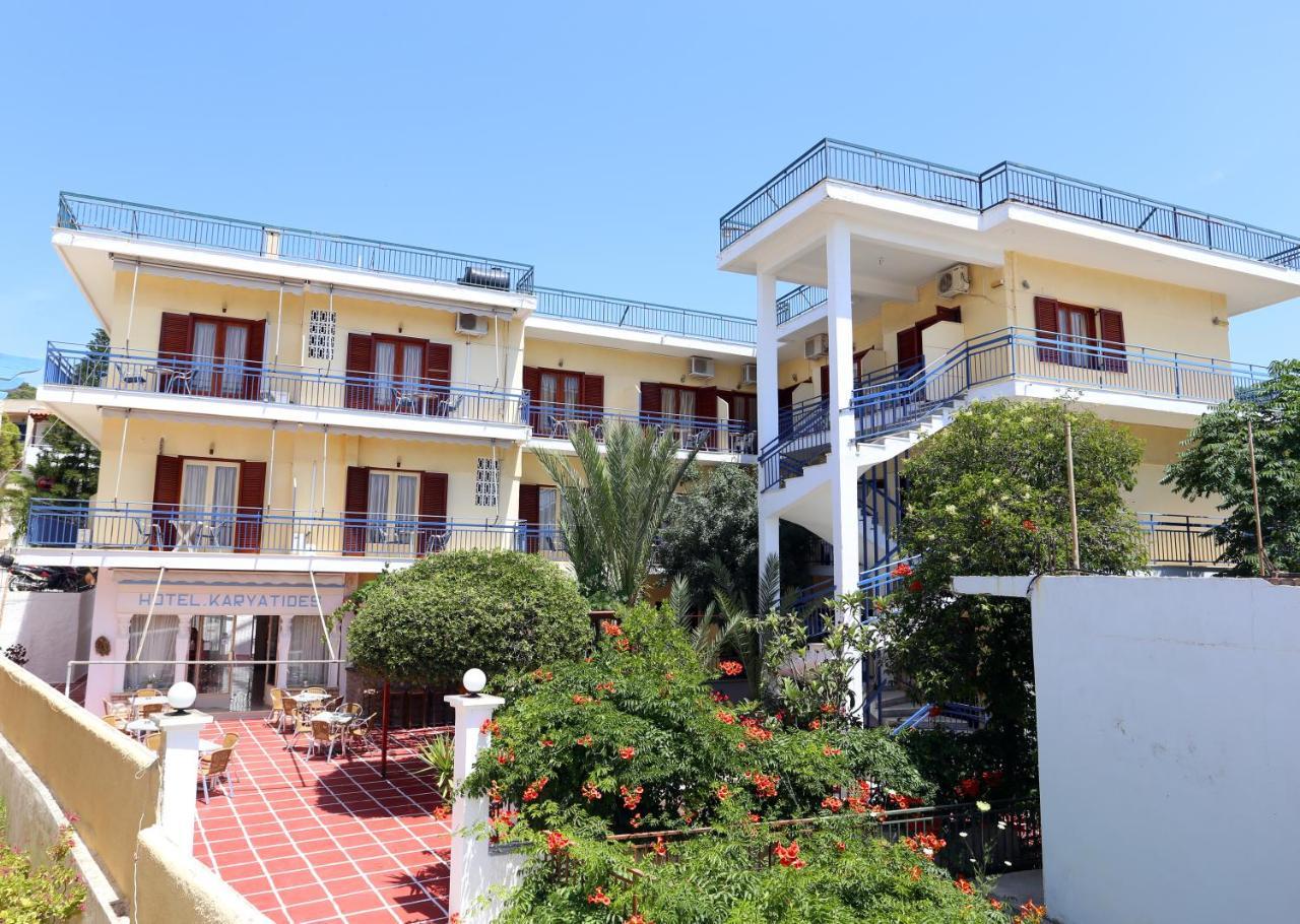 Hotel Karyatides Agia Marina  エクステリア 写真